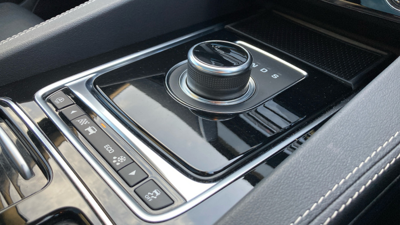 Jaguar F-Pace 2.0 [250] Chequered Flag 5dr Auto AWD Petrol Estate